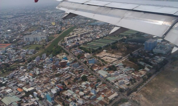 Lądowanie w Sajgonie. fot. Życie w tropikach